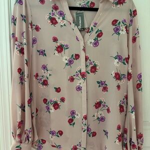 Bundled only 💕 Express Floral Portofino Blouse